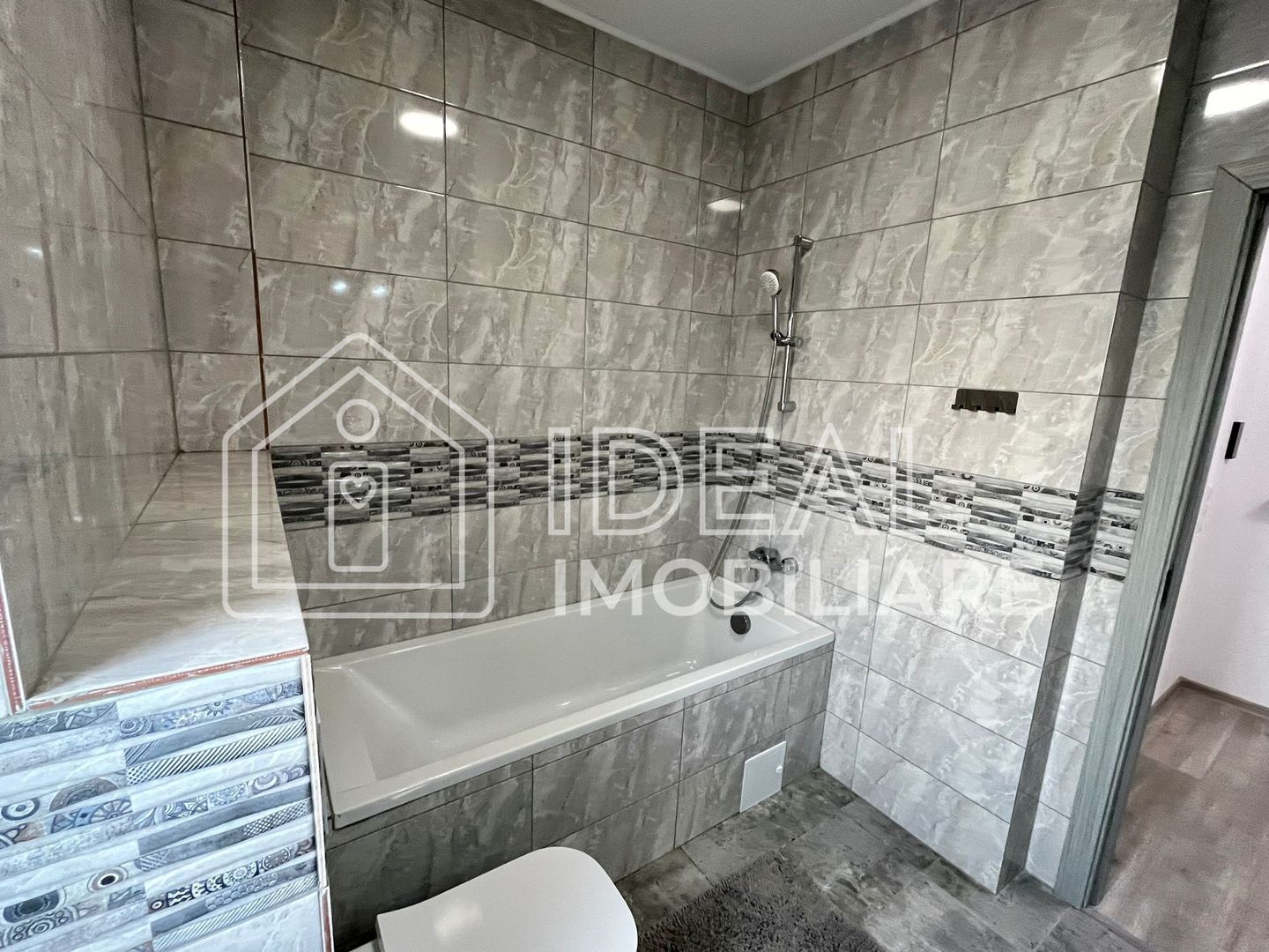 Apartament de închiriat, 3 camere – Șelimbăr - Poză 21