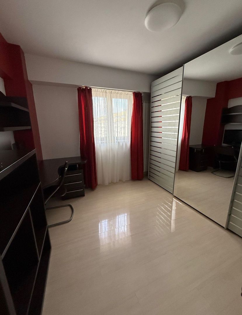 AP. 3 CAMERE- NERVA TRAIAN, BUCATARIE INCHISA, 70 MP, MOBILAT MODERN - Poză 2