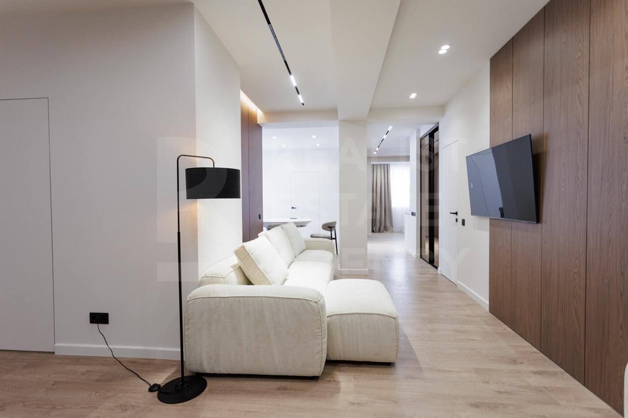 Vânzare, penthouse, 3 camere, str. Cărtușa, Durlești - Poză 2