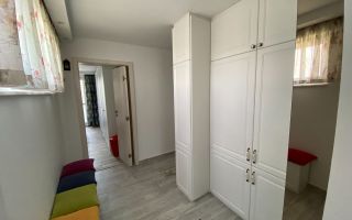 Apartament complet mobilat și utilat, cu acces imediat la metrou - Poză 3