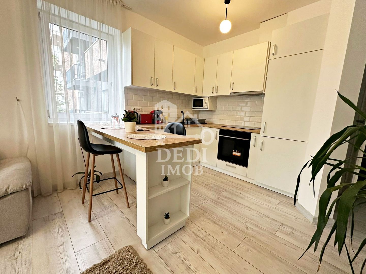 Apartament cu 3 camere de inchiriat Ceyrat, Oradea - Poză 3