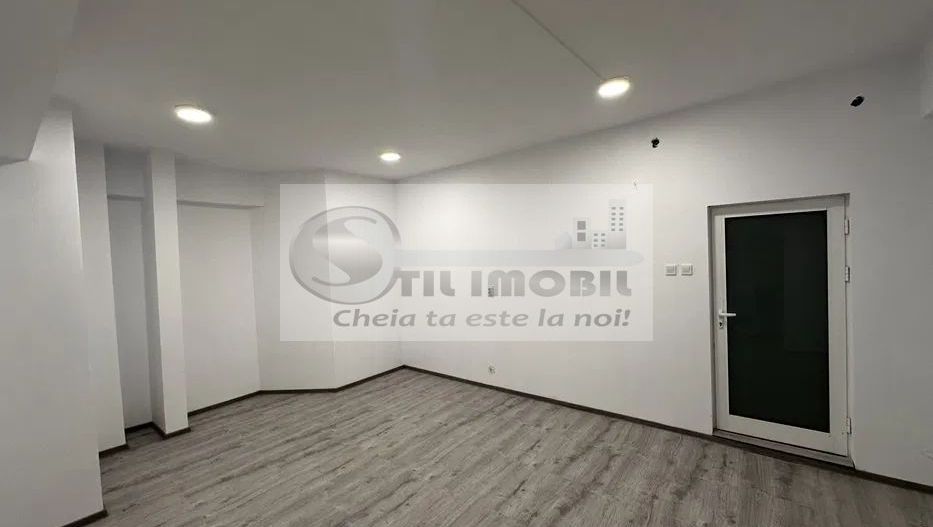 Spatiu Comercial- Zona Sararie- 429 Euro - Poză 3