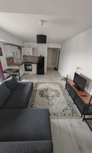 Închiriez apartament Otopeni - Poză 1