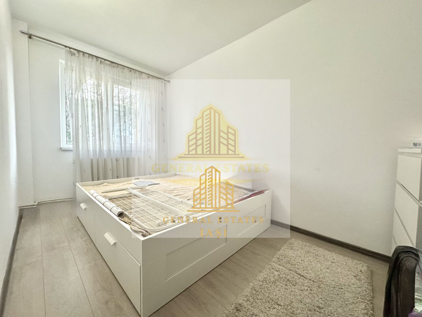 Vânzare apartament 3 camere -  vis-a-vis de Pașapoarte Iași - Poză 8