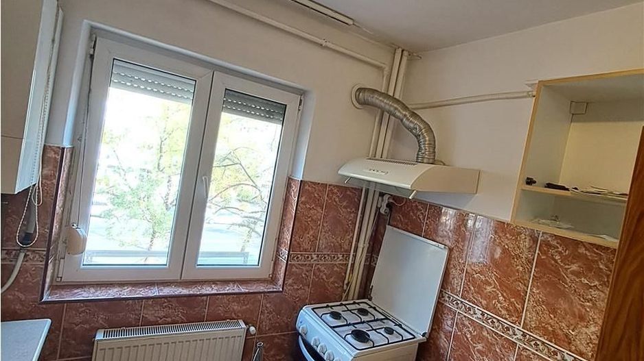 2 camere decomandat Gh Lazar centrala proprie - Poză 2