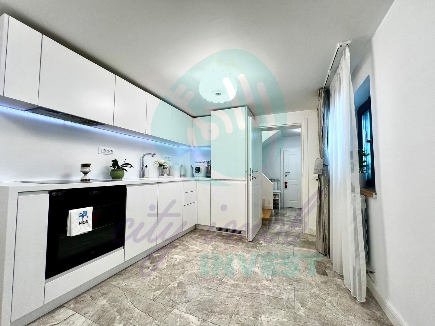 Duplex langă Cișmigiu | Curte cu atmosferă mediteraneană | Finisaje premium - Poză 4