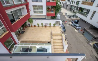 4 camere| semineu| piscina interioara | sauna | sala de sport| parcare - Poză 35