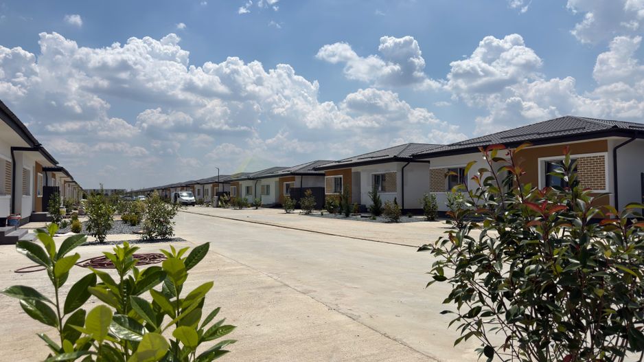 Casa 4 camere pe parter-Tunari | Teren 400 mp - Poză 26