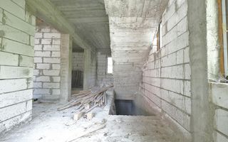 CHEIA - Valea Popii, vanzare vila S+P+E+M exceptionala, posibil si in rate - Poză 11