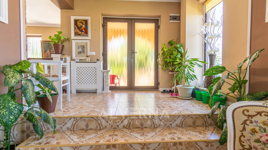 Duplex 120 mp, 4 camere, 2 bai, mobilat si utilat, curte, zona Teilor - Poză 8