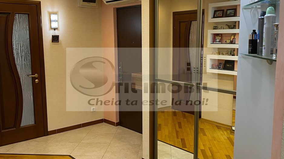 3 camere dec, 82 mp, et 1, mobilat utilat- Blv Poitiers- 139.900 neg - Poză 10