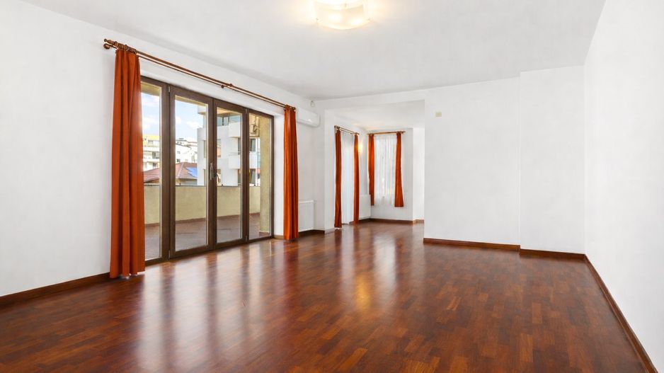 Vila Soseaua Nordului | Gradina | Garaj - Poză 8