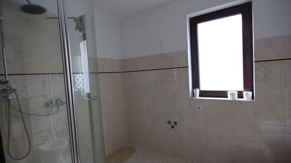 Duplex Spatios si cochet - Poză 17