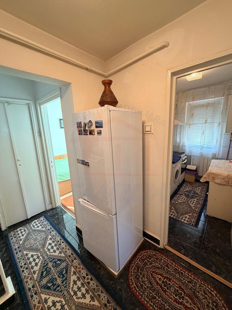 Vanzare apartament cu 4 camere in Micro 13, etaj 3, pret 65 000 euro - Poză 7
