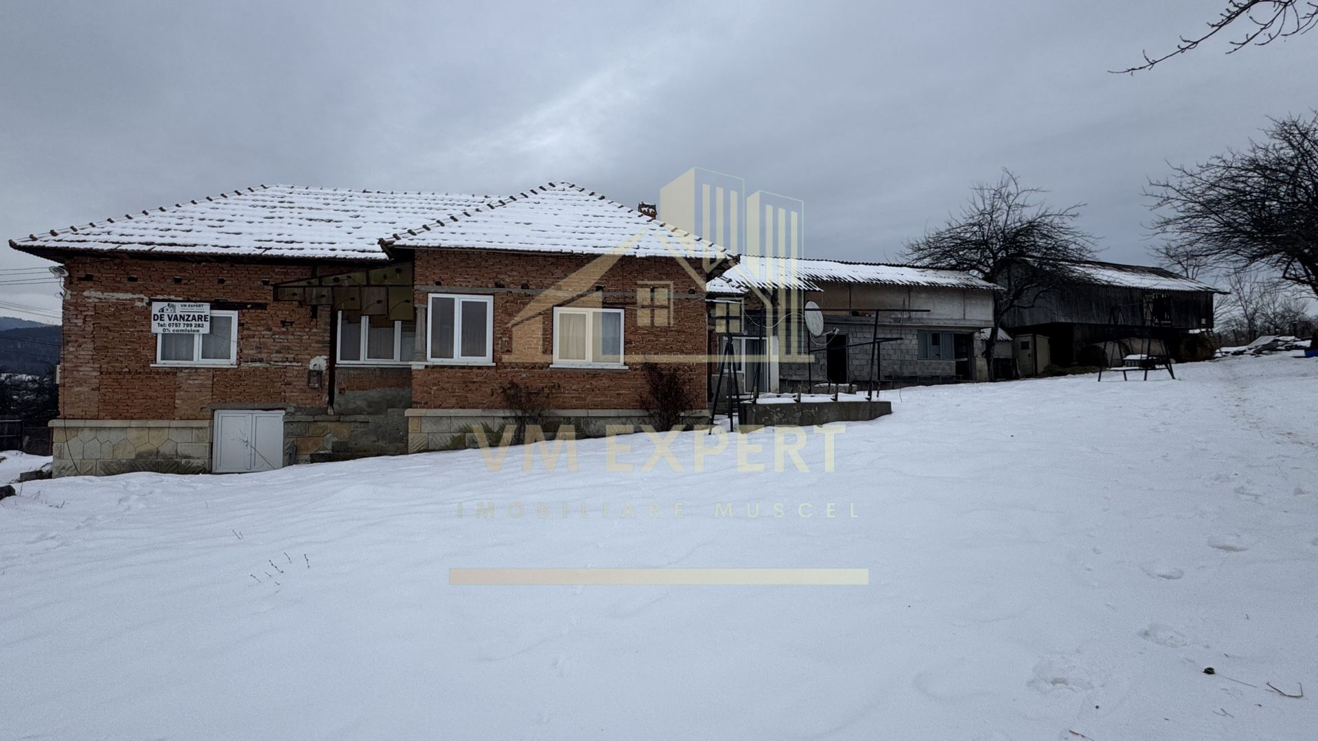 CASĂ 4 CAMERE TEREN 3038 MP ALBEȘTII  DE MUSCEL - Poză 23