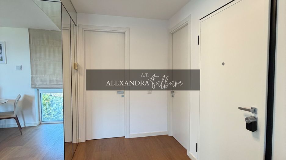 Apartament PREMIUM cu curte, terasă și lift cu acces direct în living - Poză 16