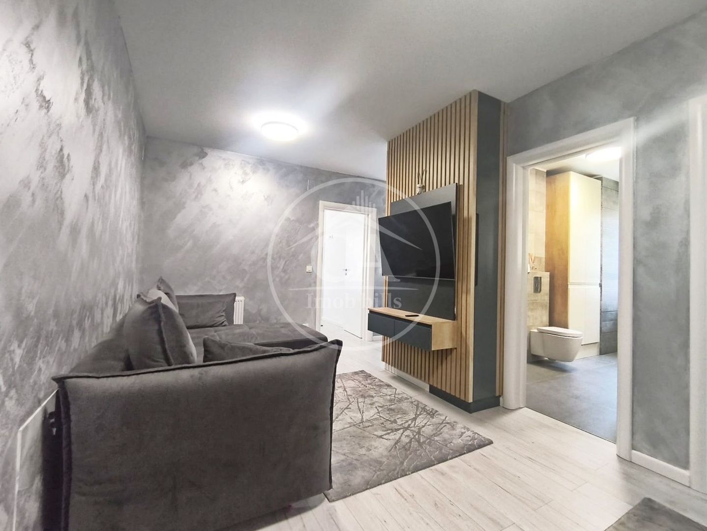 Apartament cu 3 camere de inchiriat in Victoria Residence, Oradea - Poză 2