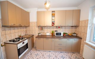 Apartament cu 2 camere de vanzare Metrou Grivita Strada Stefan Stoika - Poză 3