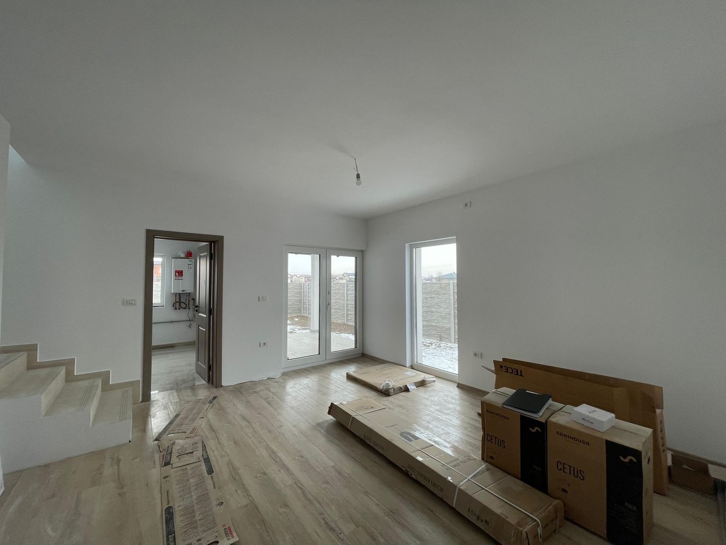 Duplex 4 camere - aproape de drumul principal - Mosnita Noua - Poză 3