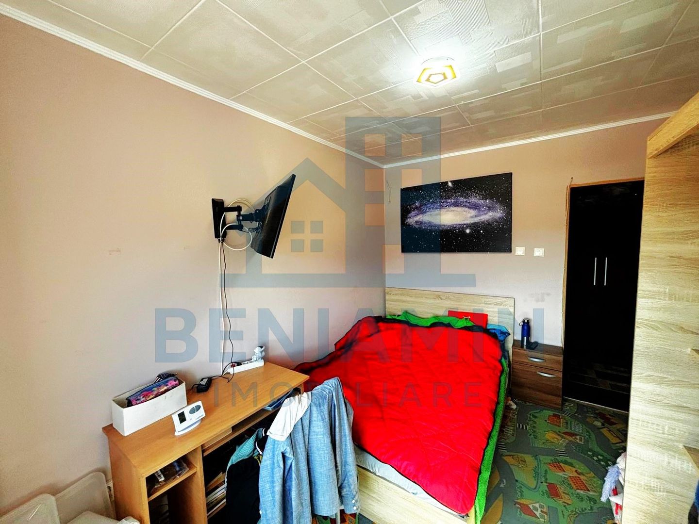 4-Camere-81mp-Utili-2-Balcoane-Lift-Mobilat-Utilat-Parcare-Triaj - Poză 8