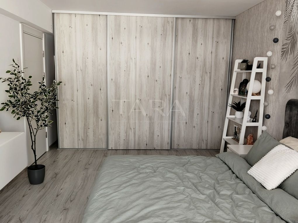 Apartament cu 2 camere, balcon de 9 mp și parcare, zona Florilor. - Poză 5