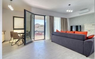 Apartament  3 camere premium in zona Decebal - prima inchiriere - parcare - Poză 1