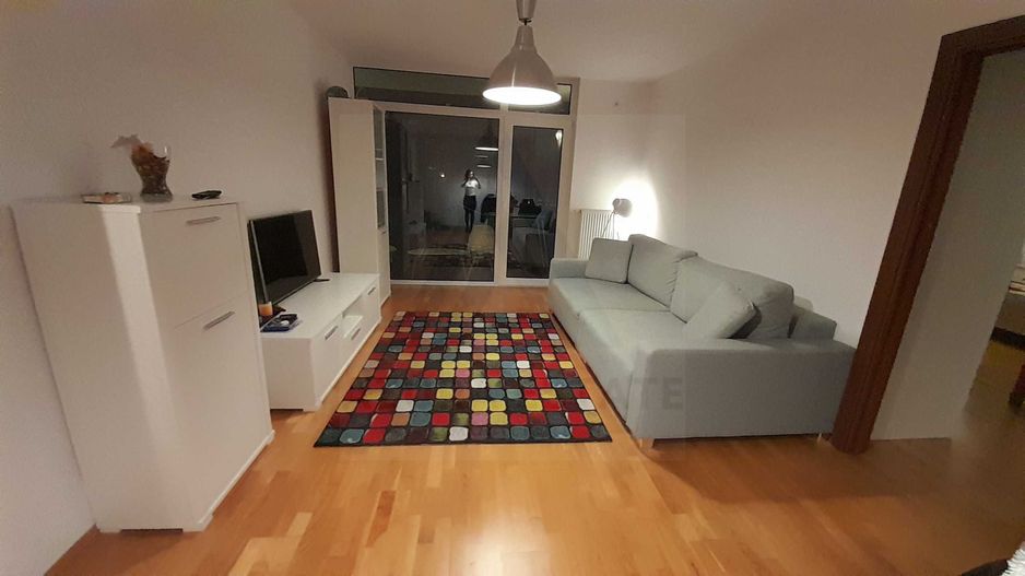 Apartament modern 3 camere 70 mp utili balcon 10 mp parcare in Strand - Poză 3