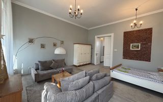 Apartament cu o camera în clădire istorică ,zona Maria - Poză 2