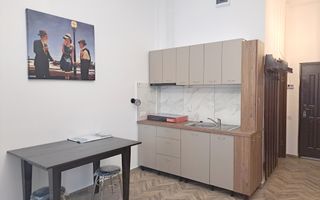 Garsoniera de inchiriata in zona Metro! - Poză 3