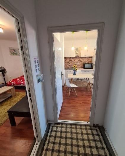 De vanzare Apartament 4 camere Kogalniceanu rond, Sector 5 - Poză 2