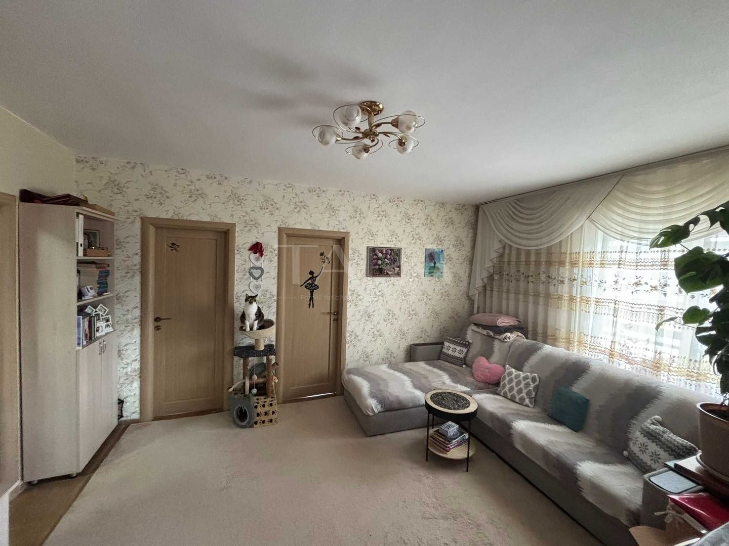 Apartament 3 camere, 64 mp, zona Terra, Florești - Poză 1