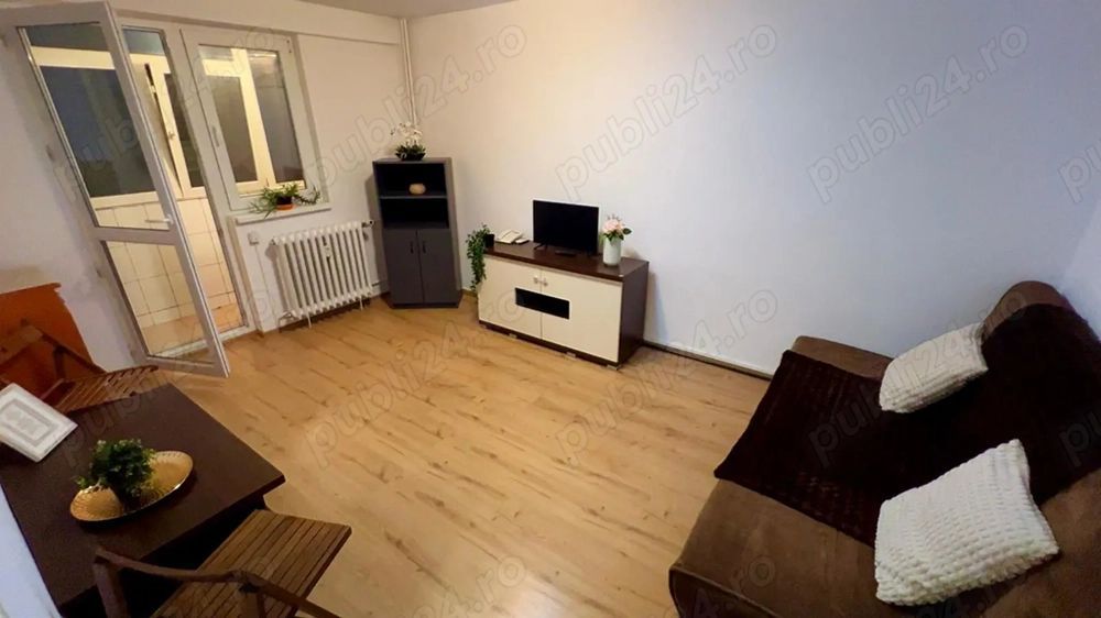 Apartament 2 camere. Bld. Brancoveanu, Zona Huedin. Loc parcare. - Poză 2