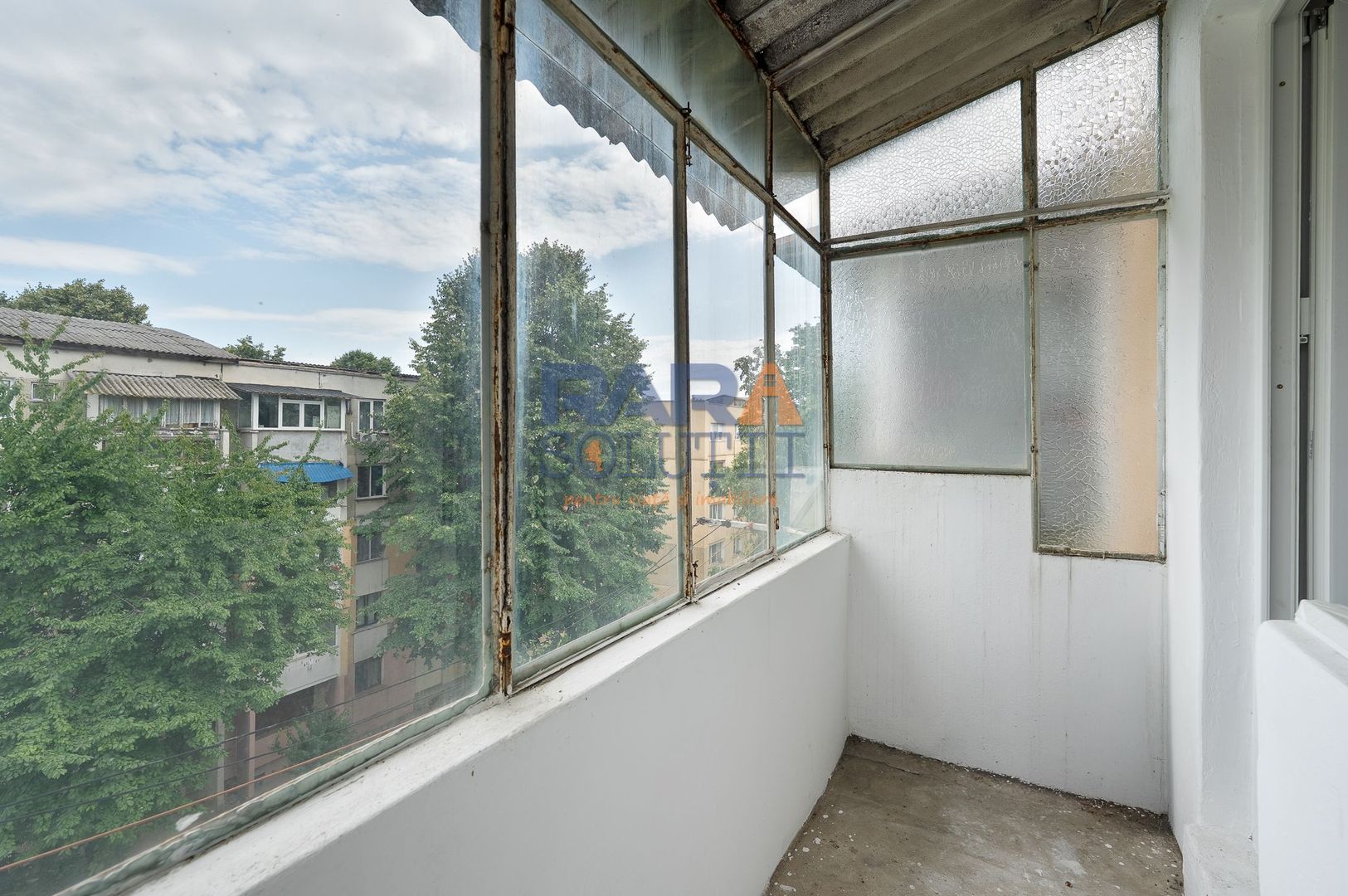Apartament 3 camere, decomandat, mobilat - Poză 8