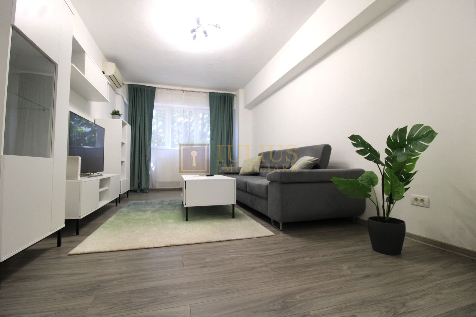 4 camere decomandate, la doar 3 min de Iulius Mall - Poză 1