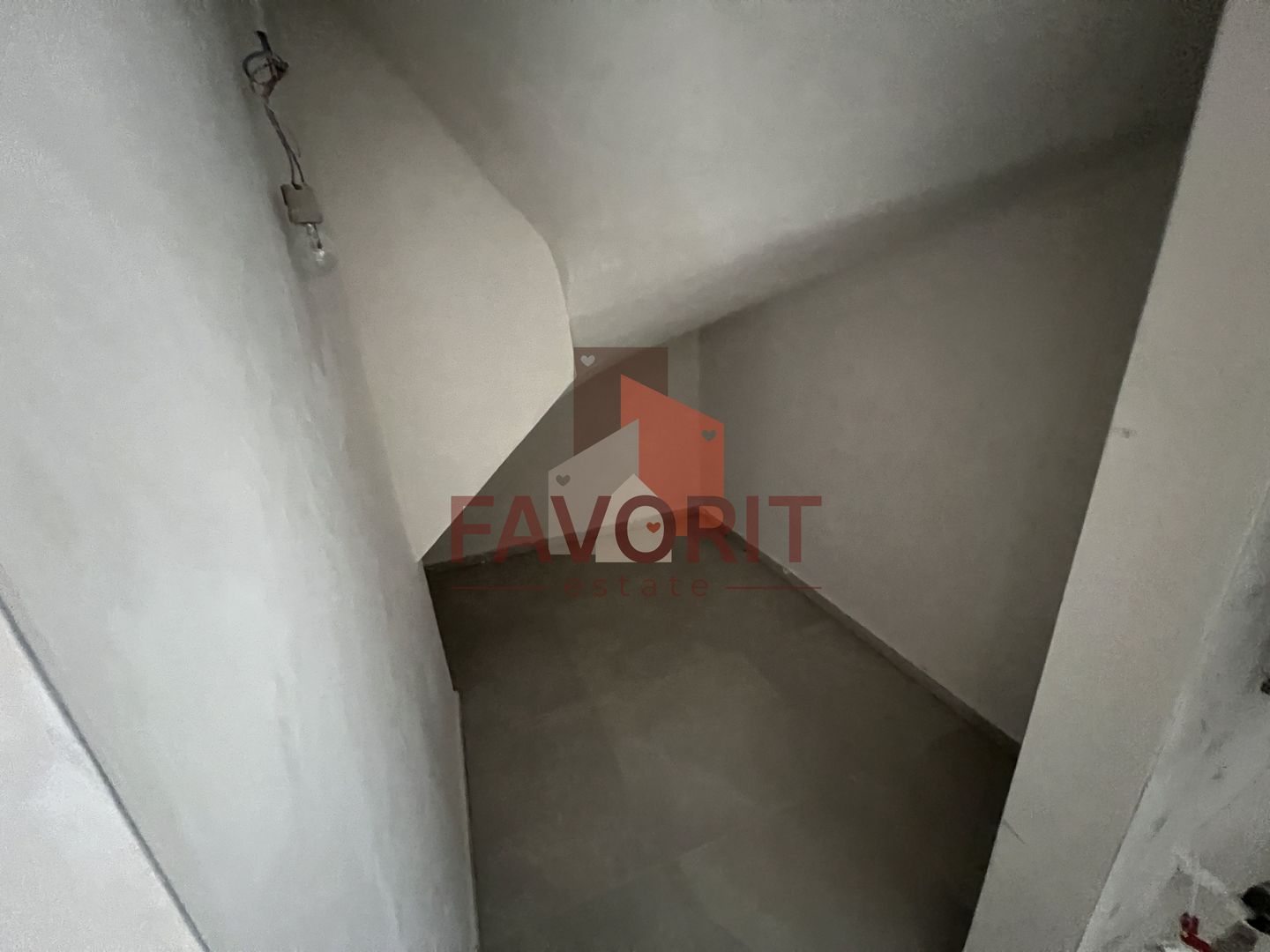Duplex 4 camere | 140mp | Giroc - Zona Neptun - Poză 8