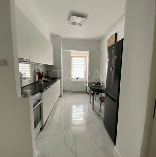 Apartament modern, renovat integral, în inima Clujului - Poză 2