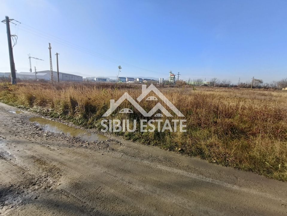Teren intravilan arabil de vânzare – Sibiu, Strada Henry Coandă - Poză 3