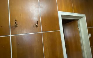 Apartament ultracentral 4 camere cu loc de parcare privat - Poză 7