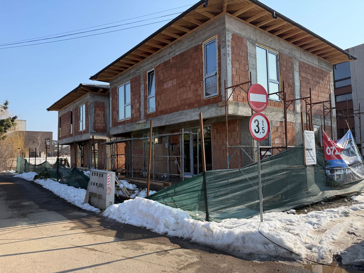 Vila individuala 4 camere Otopeni-23 August - Poză 10