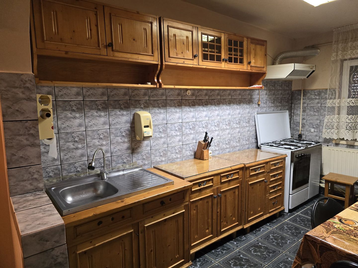 Apartament cu 3 camere de vanzare in Turda - Poză 6