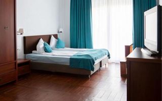 Pensiune turistică 5★ de vânzare în Băile Olănești | Proprietate premium - Poză 5