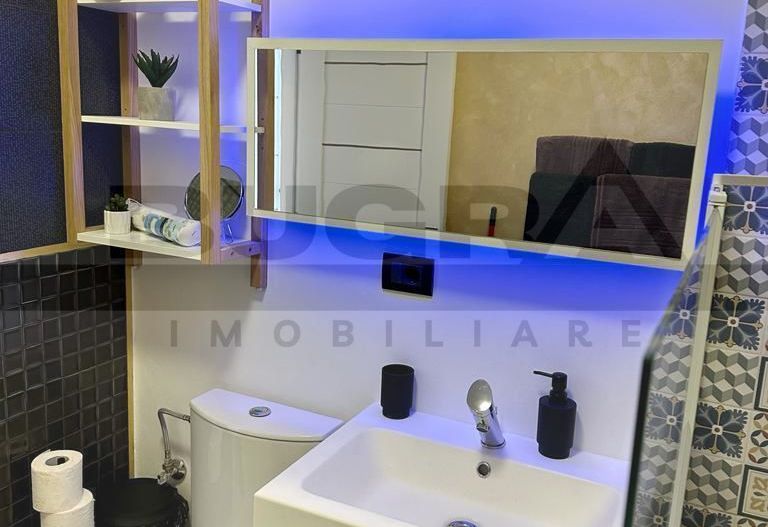 Apartament 2 camere, balcon, parcare, zona Teilor - Poză 9