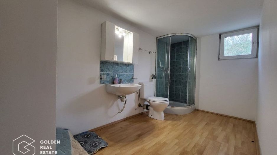 Casa de vacanta, teren 2500 mp, sat. Casoaia - Poză 16