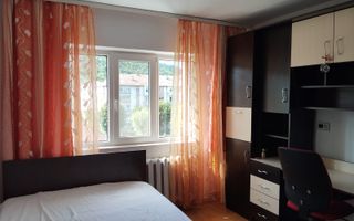 Apartament 2 camere-etaj 3-parcare-Zona Stefan cel Mare - Poză 1