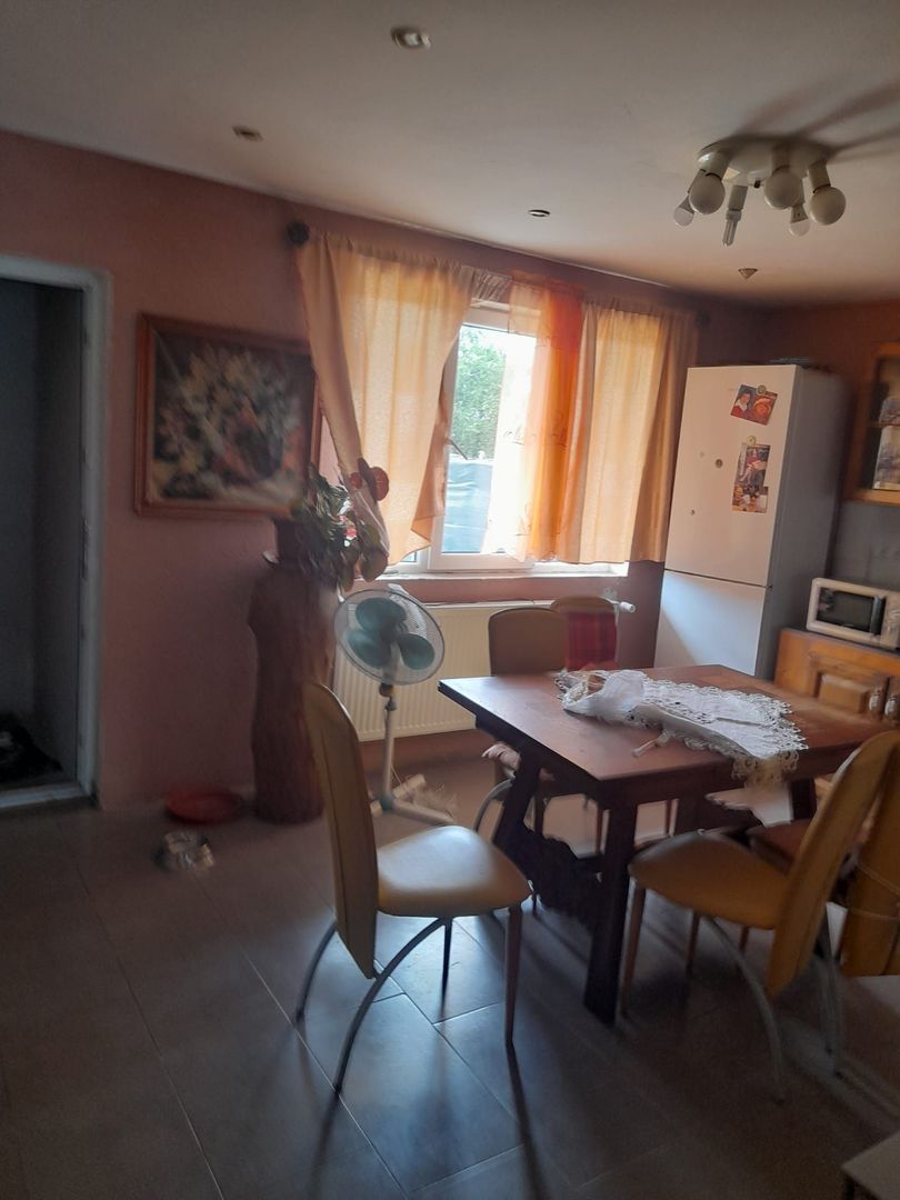 Ag EUROPA vinde casa individuala 5 cam teren 5 ari 2014. - Poză 1