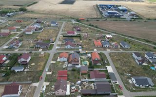 Casa la gri in Frumuseni - Poză 9