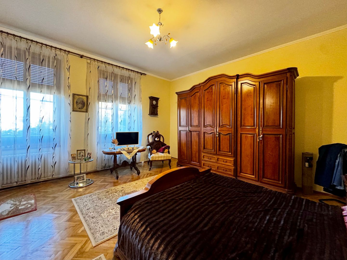 Apartament 2 camere spațios, cu garaj,  5 minute de Colegiu Bănățean - Poză 3