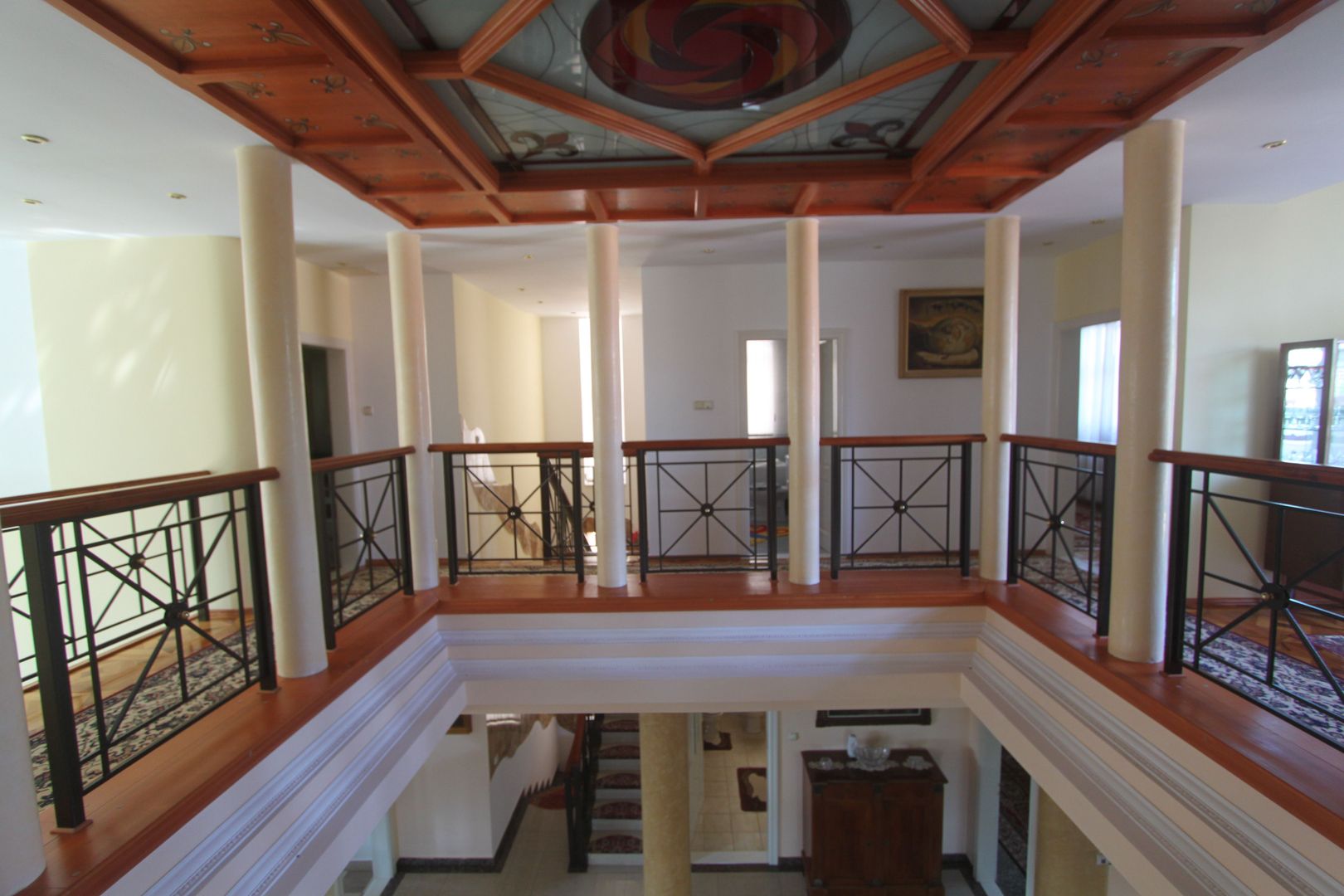 Casă / Vilă cu 8 camere de vânzare în zona Semicentral - Poză 19