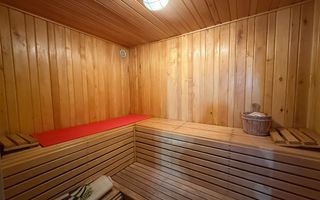 De vanzare Vila situata Ultracentral-425 mp - Poză 7