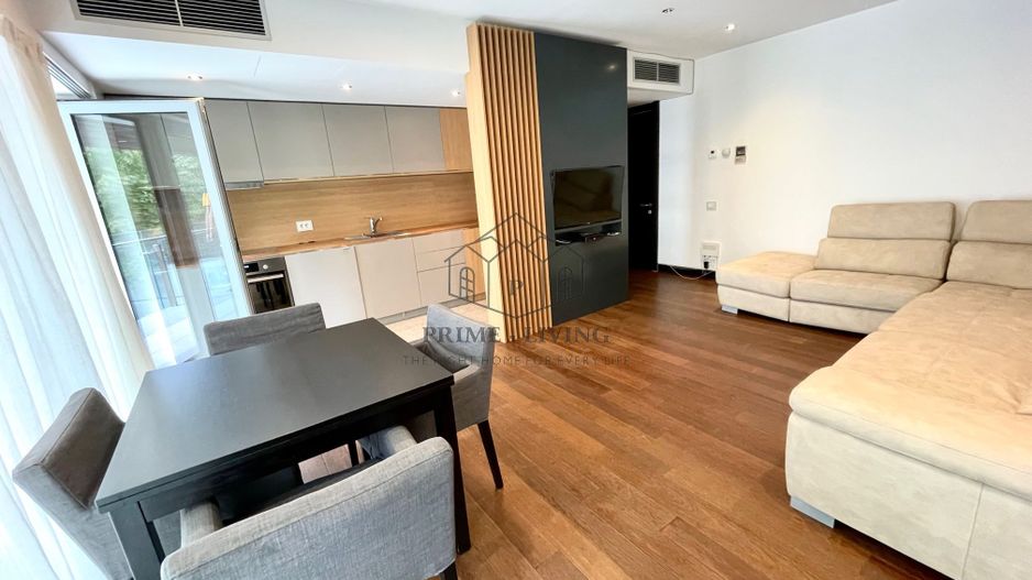 Apartament de lux cu 3 camere in complex rezidential - Poză 1